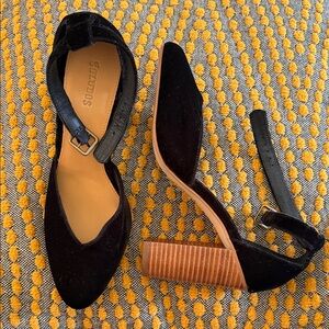 Soludos Black Velvet Heels with Tan Block Heel